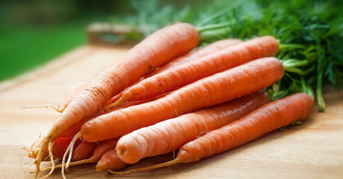 Are carrots dyed orange? - Orange Carrots on Table