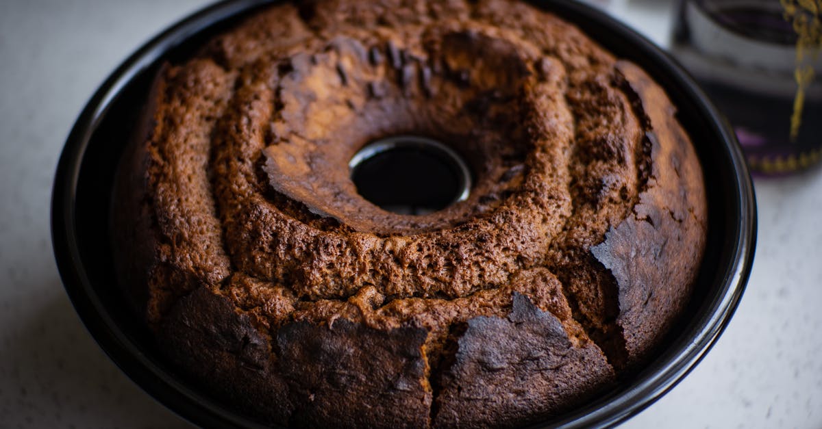 Baking in gas oven does not brown the top - Homemade Chocolate Cake in A Baking Pan