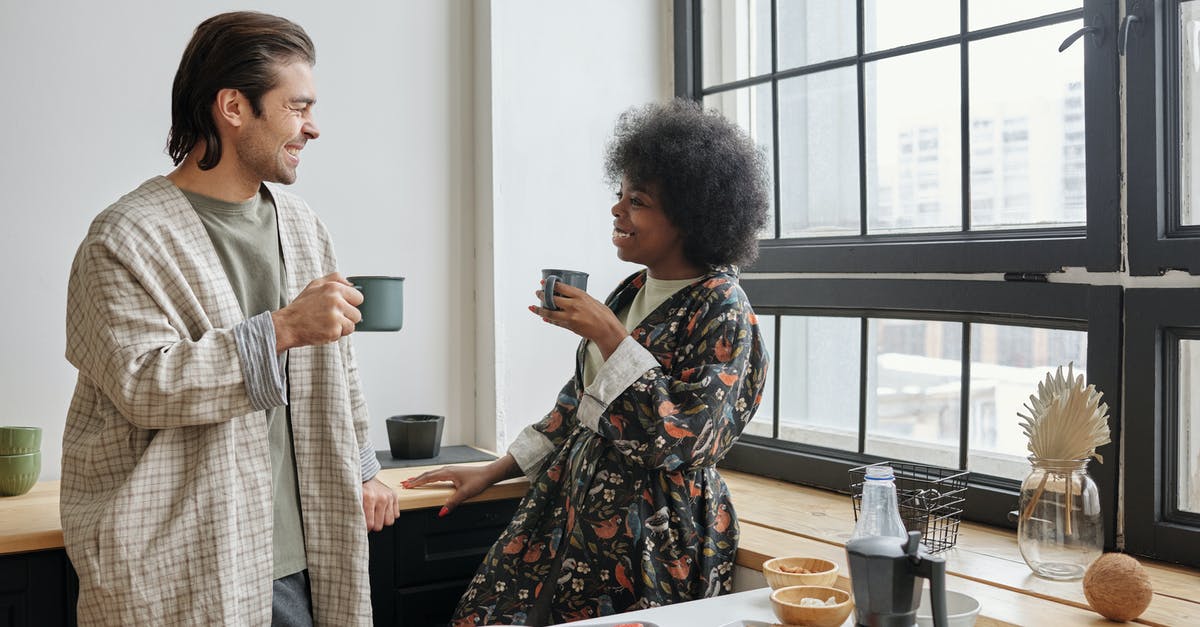 Caffettiera (Moka Pot) is not making coffee properly - Happy Couple Having Breakfast