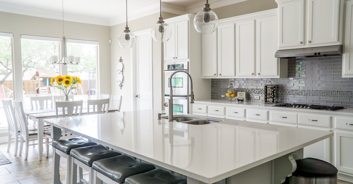 Commercial fridge for thawing - Kitchen and Dining Area