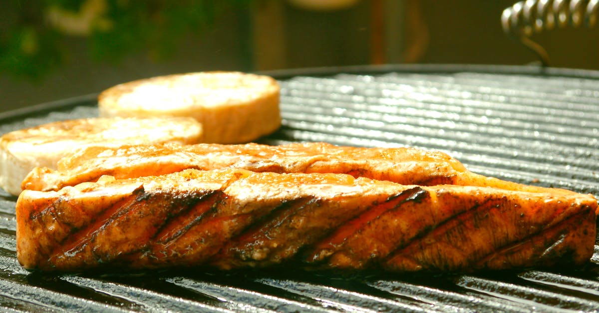 Cooking corned beef brisket for maximum slice-ability - Meat on Grilling Pan