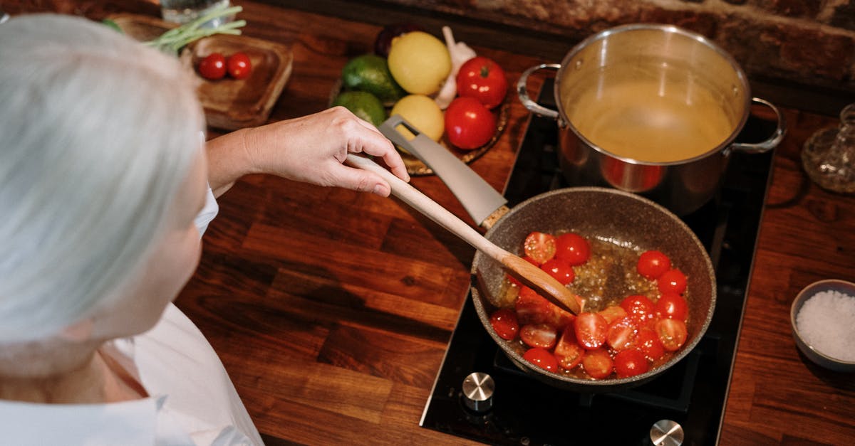 Cooking pasta in a Pressure Cooker - Free stock photo of appartment, at home, avocado