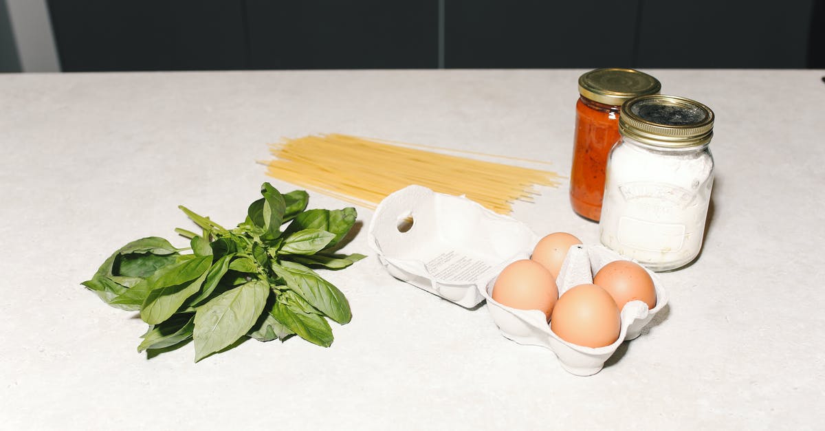 Cooking pasta: when to salt? - Ingredients Of A Spaghetti On Kitchen Counter