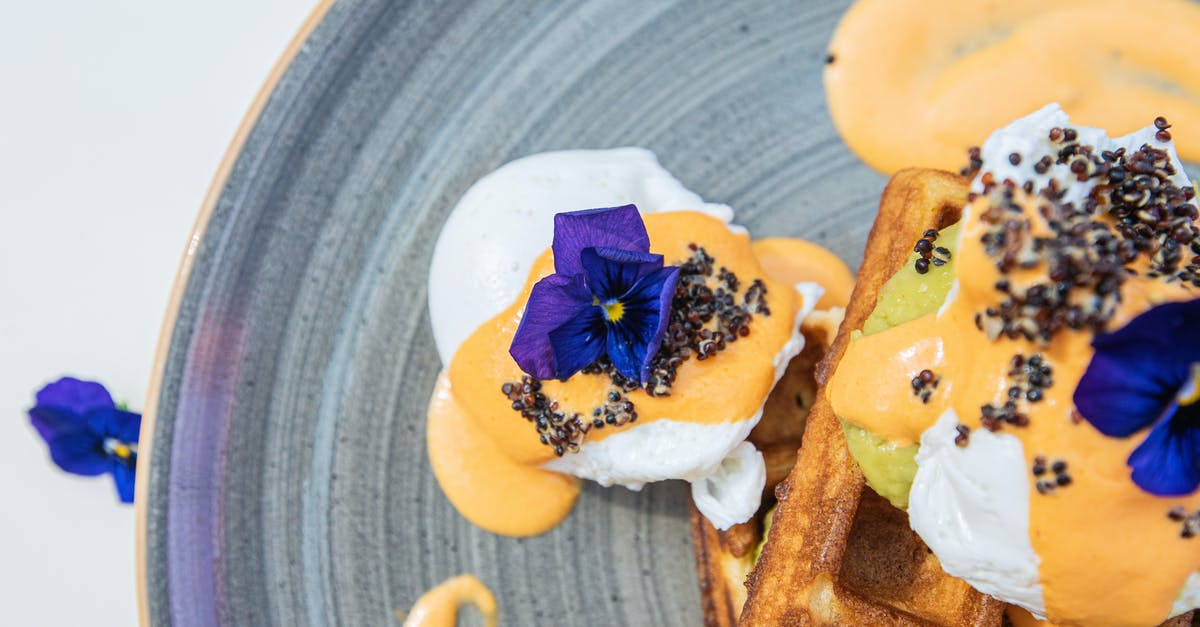 Cooling melted sugar quickly - Edible Blue Flowers with Seeds on Top of Food