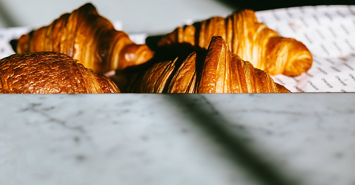 Croissant baking temperature - Four Croissant Rolls