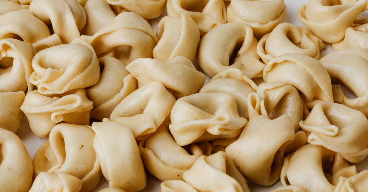 Do I need to let ravioli made with fresh dough dry? - Uncooked Pasta In Close-up View