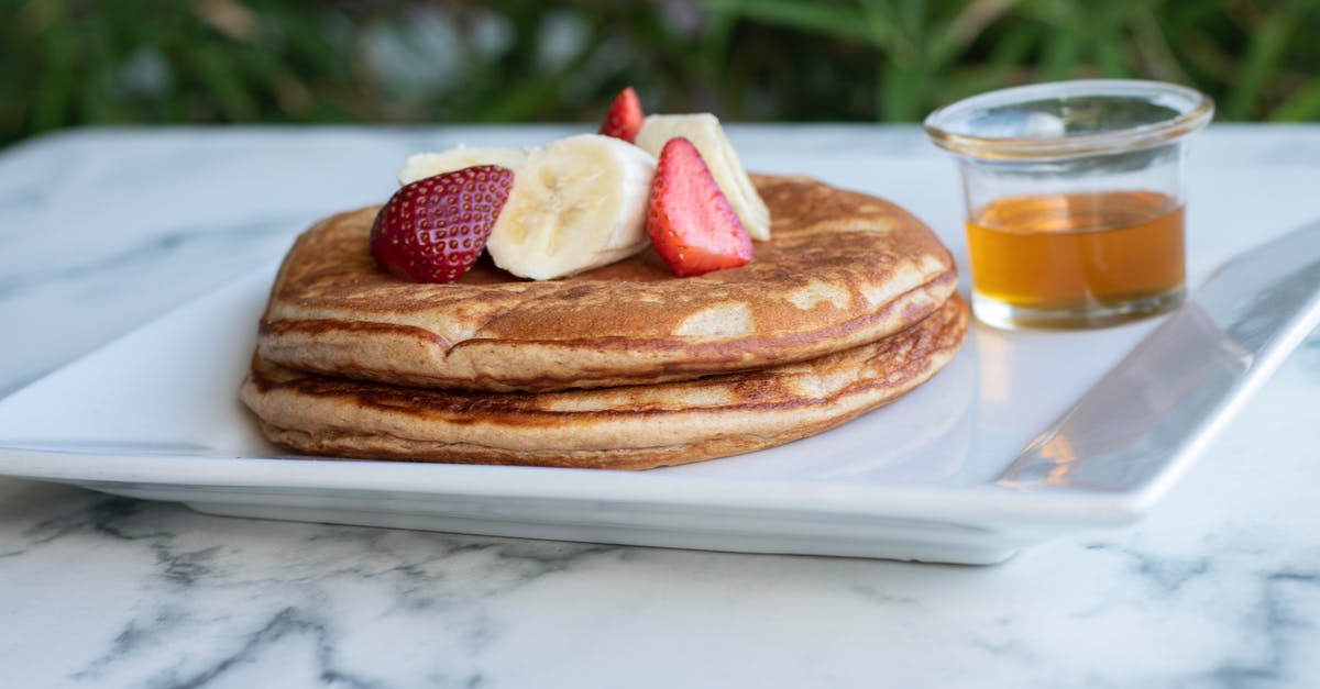 Do yeast pancakes contain alcohol? - Pancakes With Strawberry and Bananas