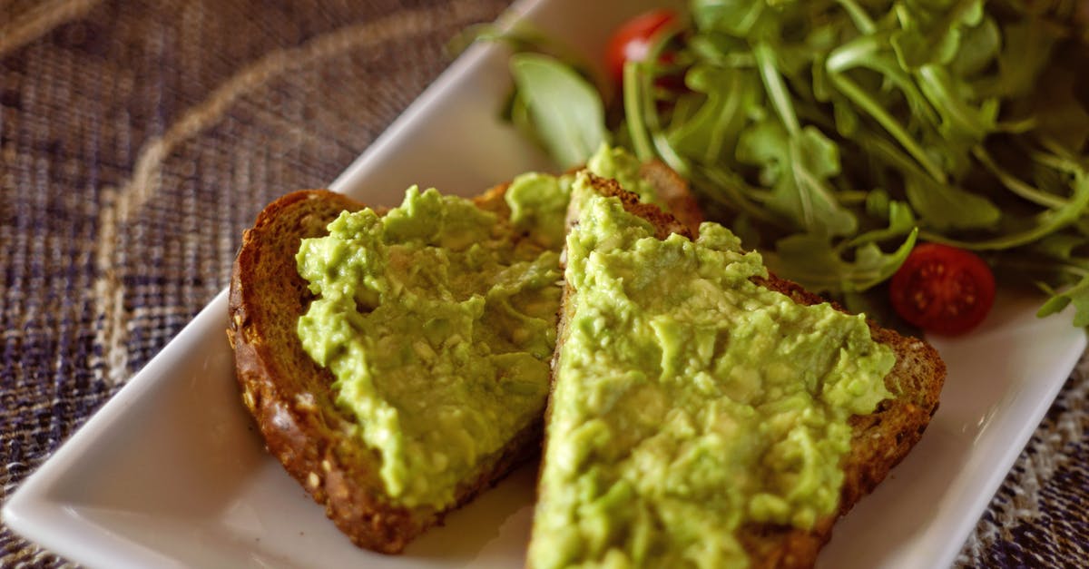 Does a strong smell when cooking spinach indicate anything? - Plate of Bread With Spread