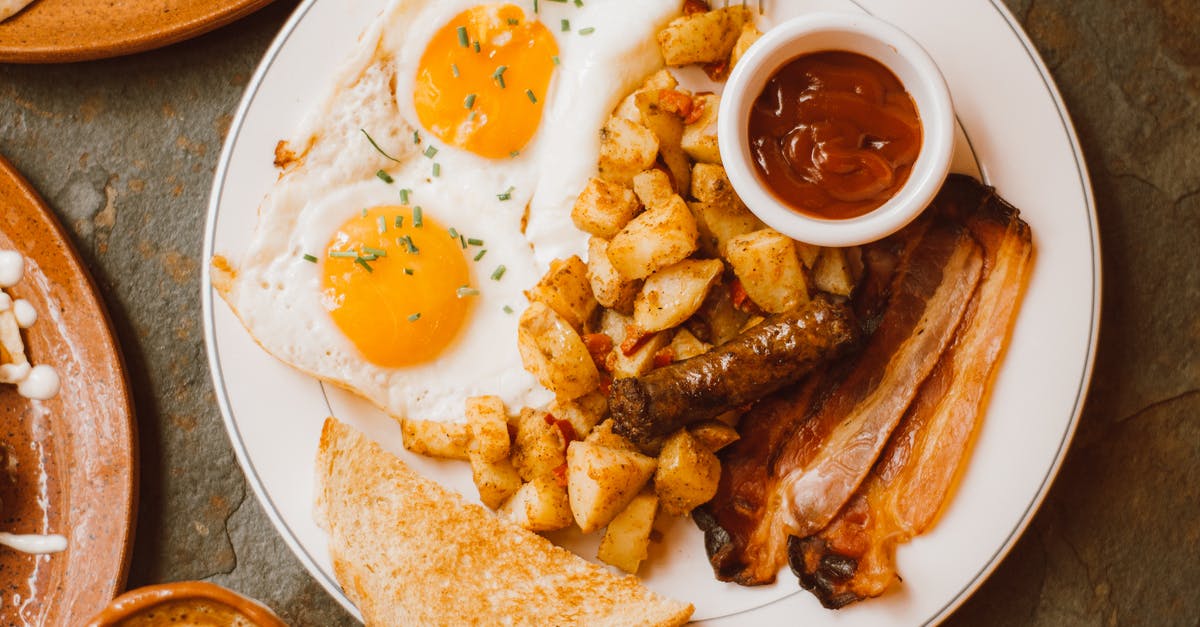 Does bacon need to be fried until crisp? - Fried Food on White Round Plate