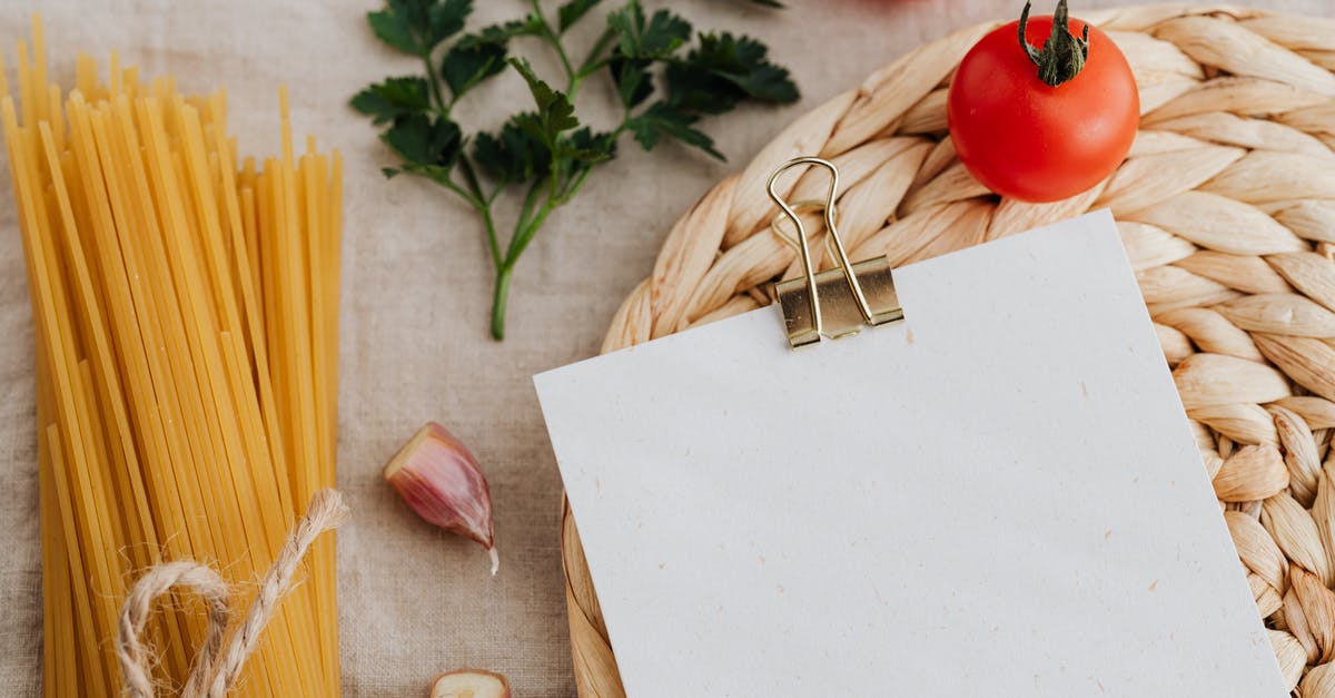 Dried tomatoes vs. dried tomatoes in oil - Pasta Noodles Near White Paper