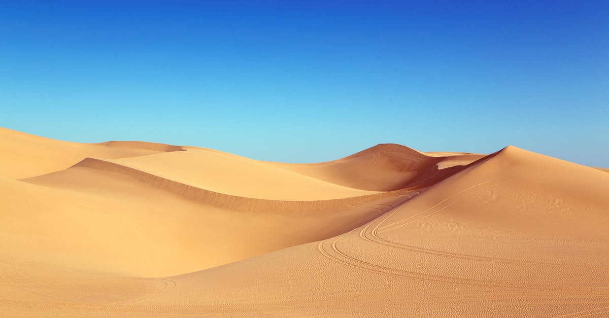 Dry caramel 'curdles' when adding hot heavy cream - Desert Under Blue Sky