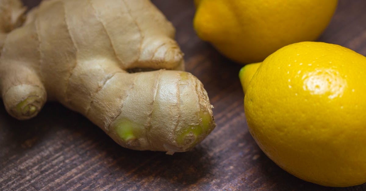 Extracting flavor of ginger in cooking - Ginger and 2 Lemon Fruit