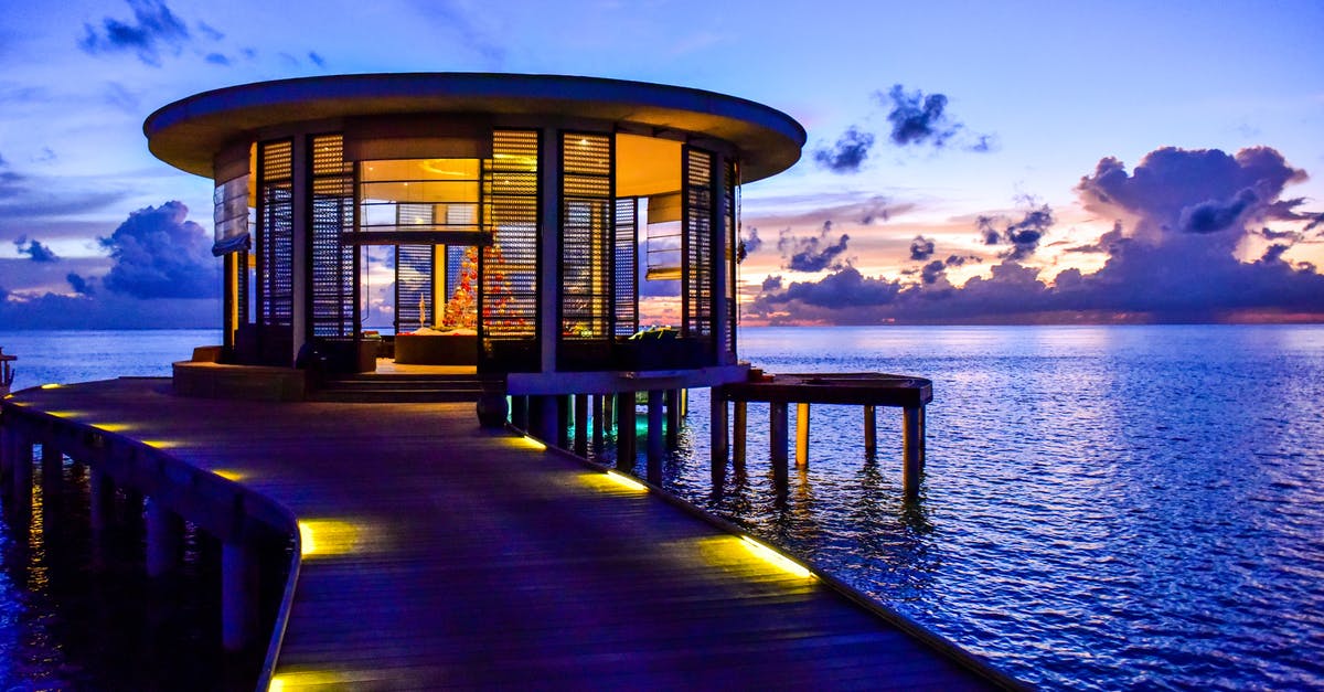 Filling for Caribbean roti - House on Body of Water