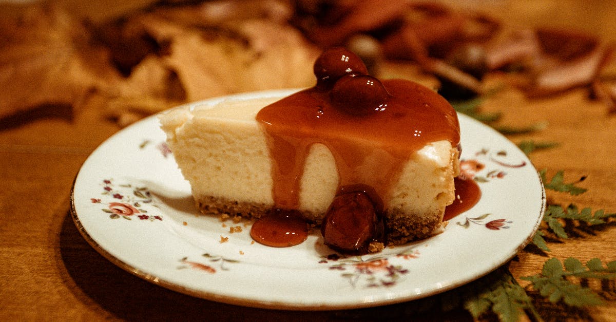 Granulated, hardened homemade caramel sauce - Sliced of Pastry