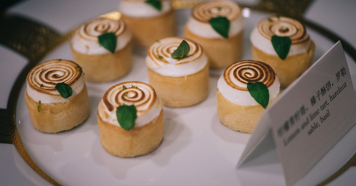 How are savoury meringues made? - White and Brown Cupcakes on White Ceramic Plate