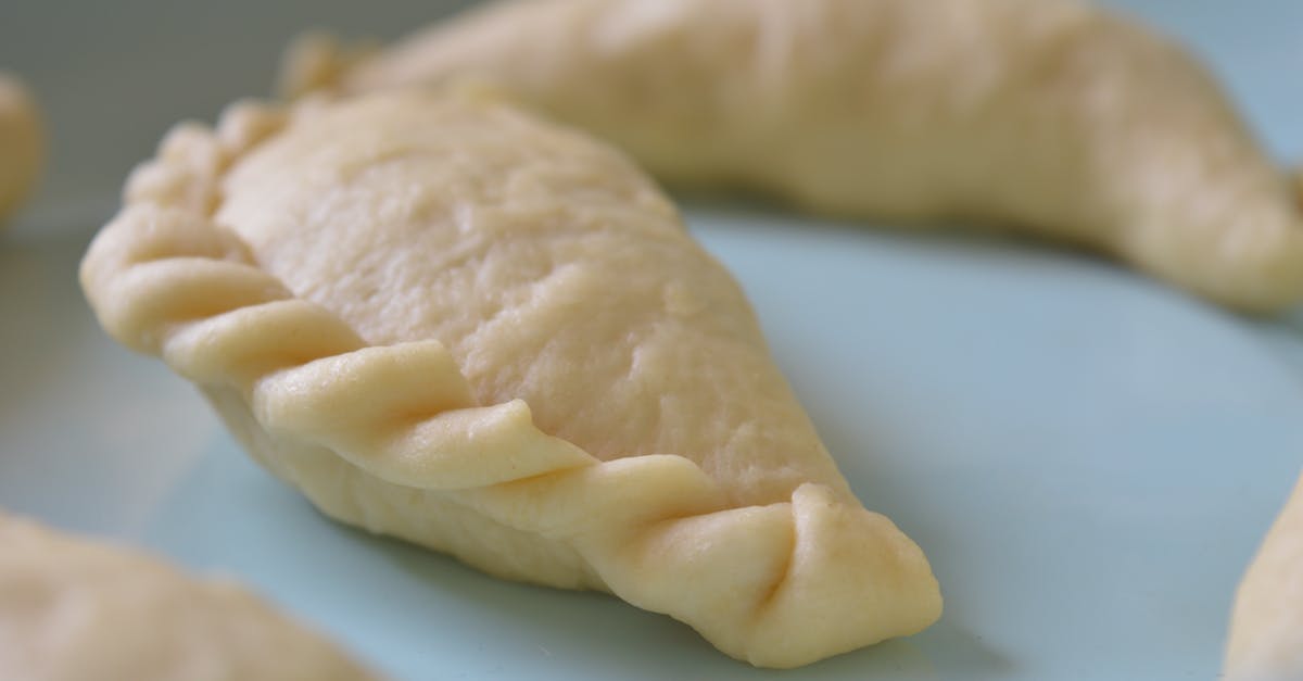 How dangerous is it to bake food with plastic? - Empanadas Ready to Bake