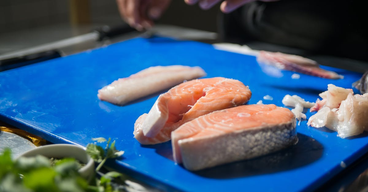 How dangerous is it to refreeze meat that has been thawed? - Brown Chopsticks on White Ceramic Bowl