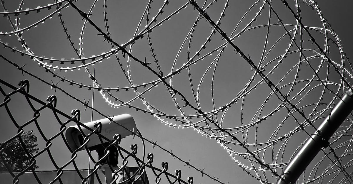 How do I control the shape of my spheres? - Grayscale Photo of Barbed Wire