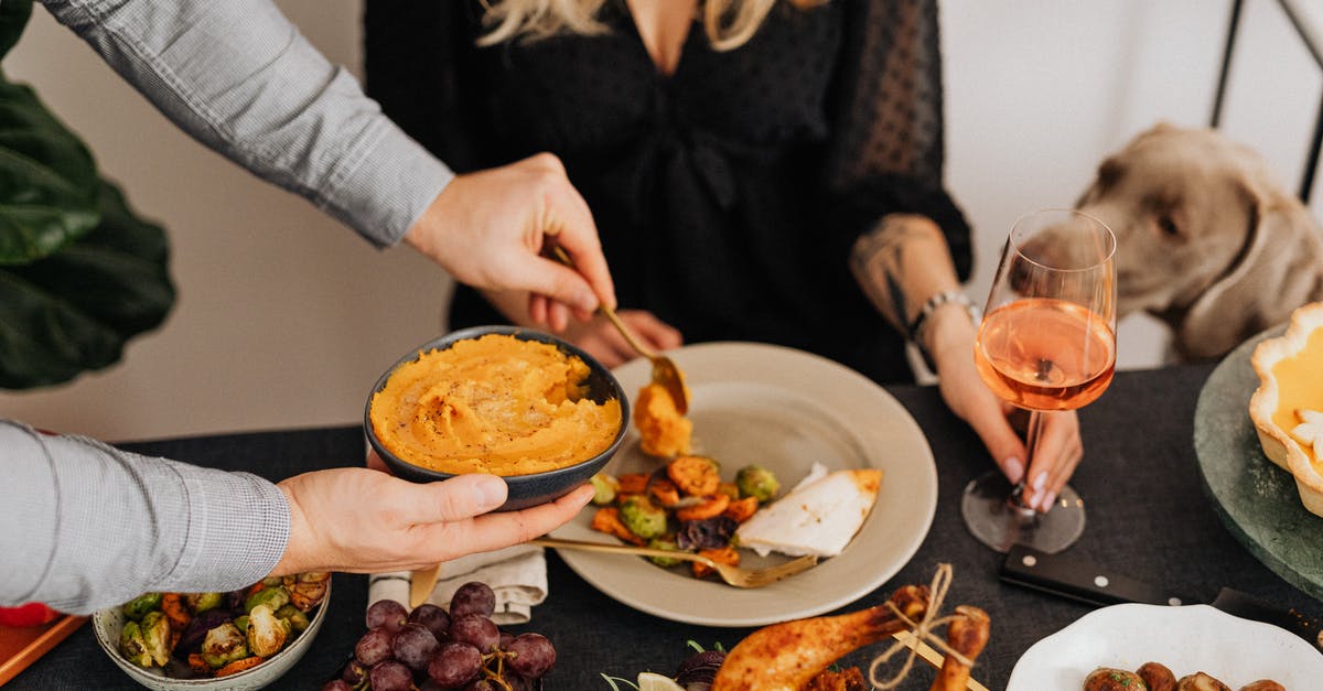 How do you make the sauce that is underneath Flan? - Woman in Black Long Sleeve Shirt Holding Clear Drinking Glass