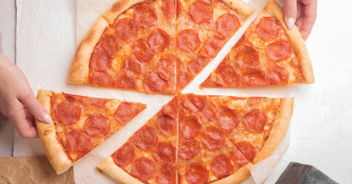 How to avoid getting the pizza all watery? - Getting Slices of Pepperoni Pizza 