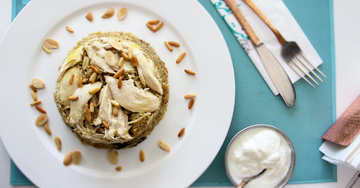 How to distinguish cream of tartar from bread improver - Flat-lay Photography of Pistachio Cake on Plate