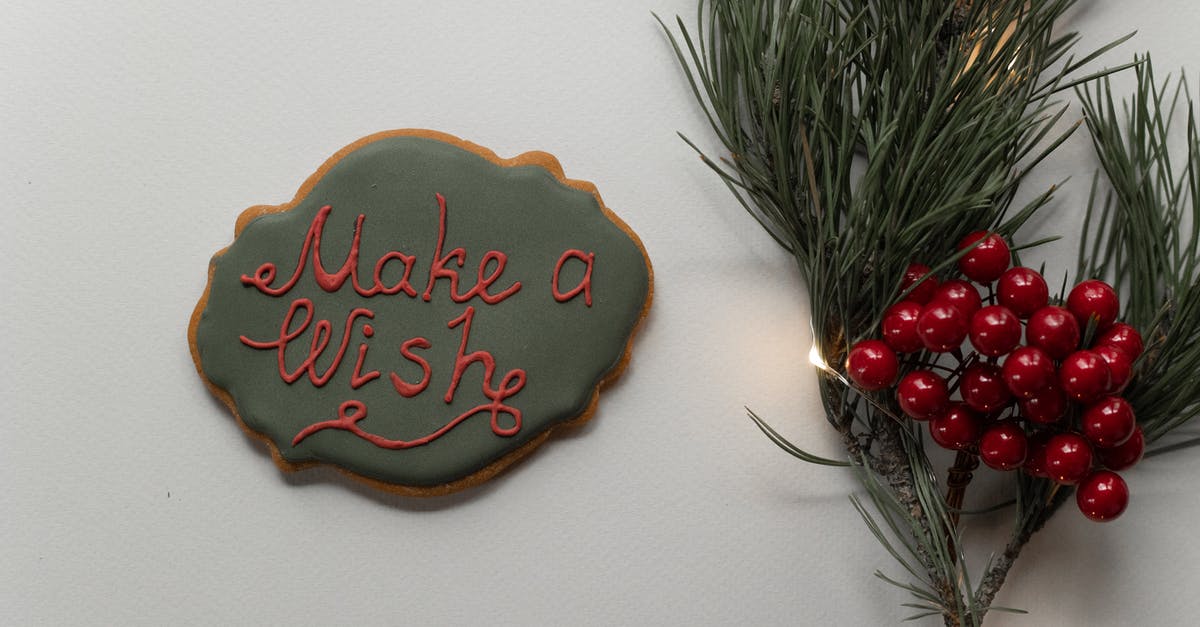 How to make a berry gel? - Holiday inscription on cookie and spruce branch