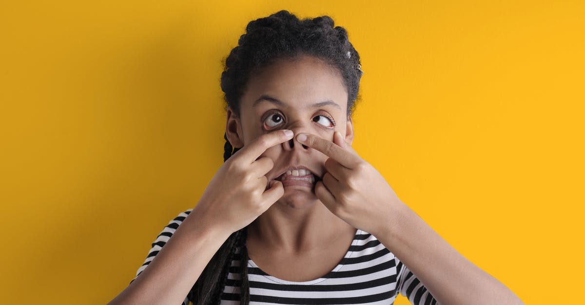 How to make pretty crêpes? - Young funny African American woman grimacing in studio