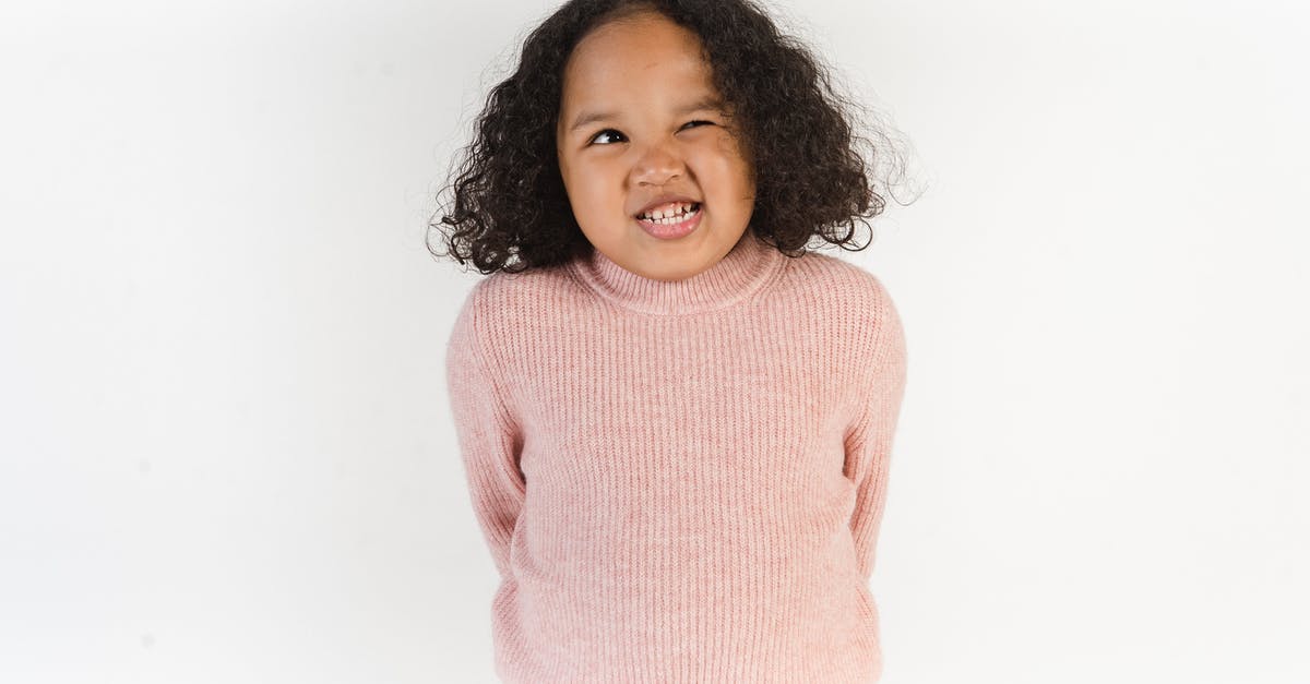 How to make pretty crêpes? - Cool black girl grimacing in studio