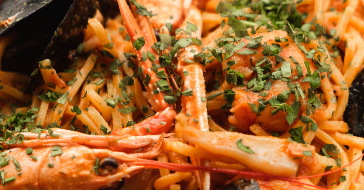 How to mix pasta and sauce evenly? - Delicious pasta with shrimps and oysters