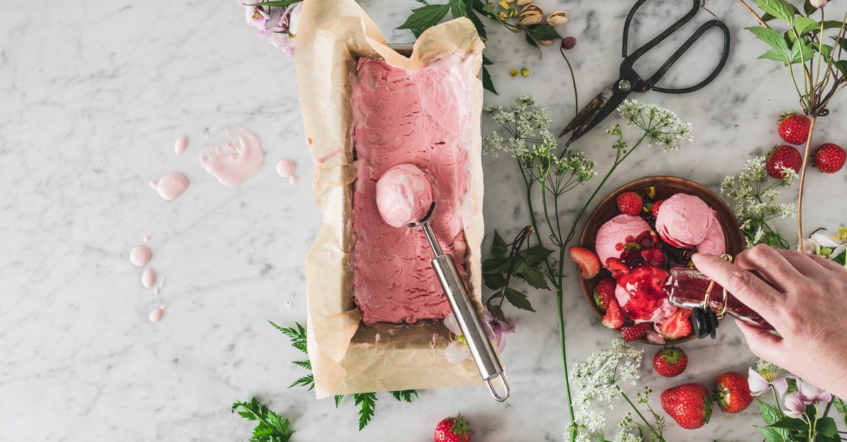 How to prepare Stevia leaves for consumption? - Scoops of Strawberry Flavored Ice Cream in a Bowl