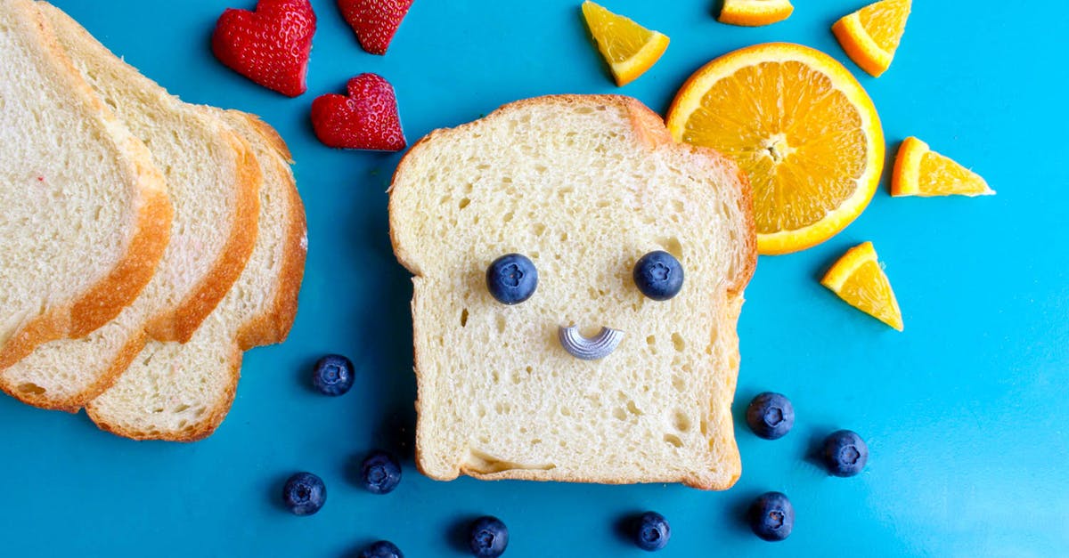 How to spread dried blueberries evenly when using bread machine? - Loaf Bread