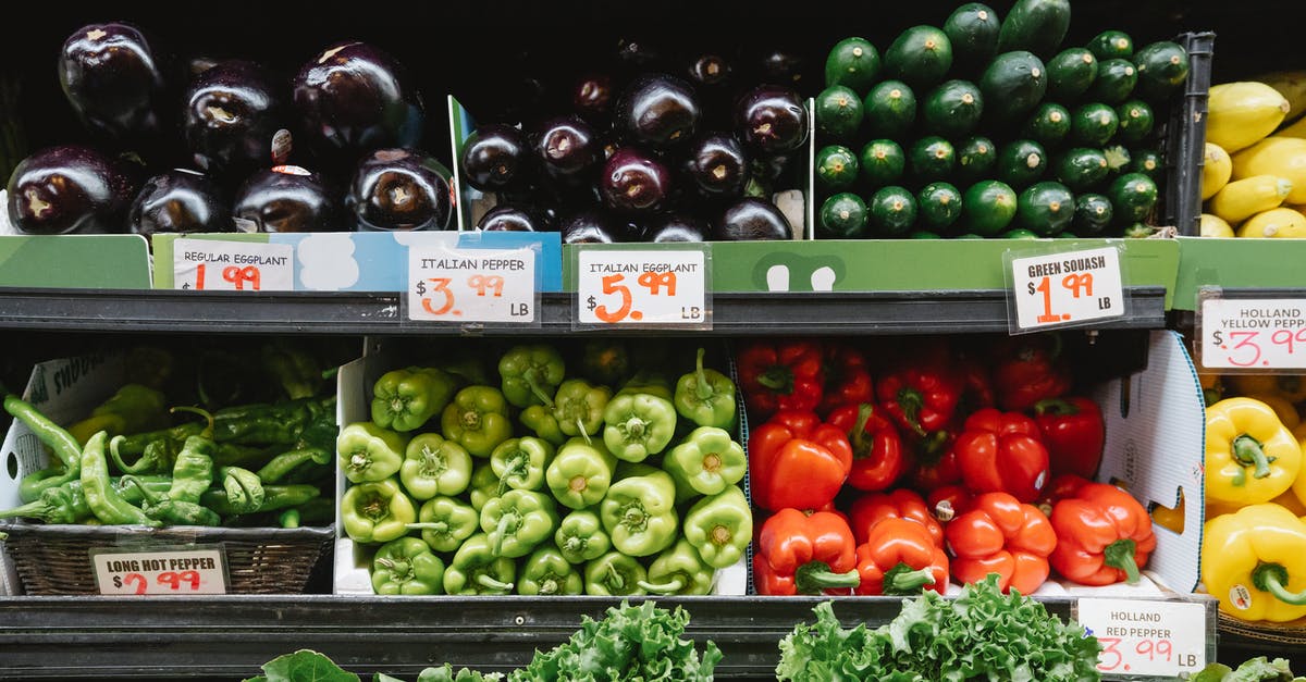 How to store squash? - Vegetable stall at supermarket