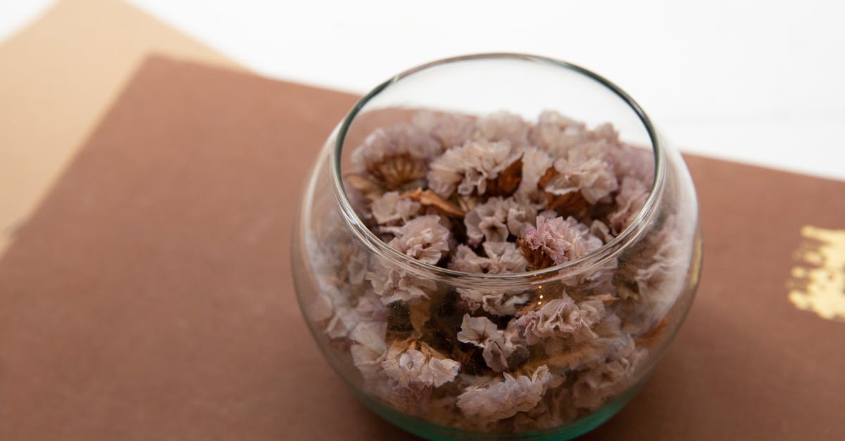 How to whip up a small quantity of Italian meringue? - Clear Glass Bowl With White and Brown Food