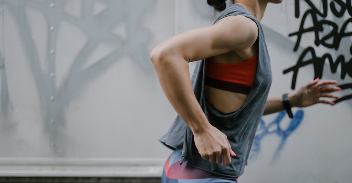 Is "mintiness" a well-defined thing? - Woman in Black Tank Top and Blue Denim Shorts