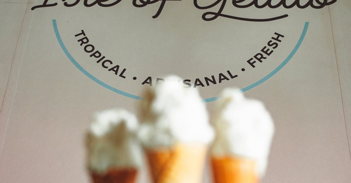 Is there a name for the Cinnamon-Mint under-flavor? - Ice Cream on Cones in an Gelato Store