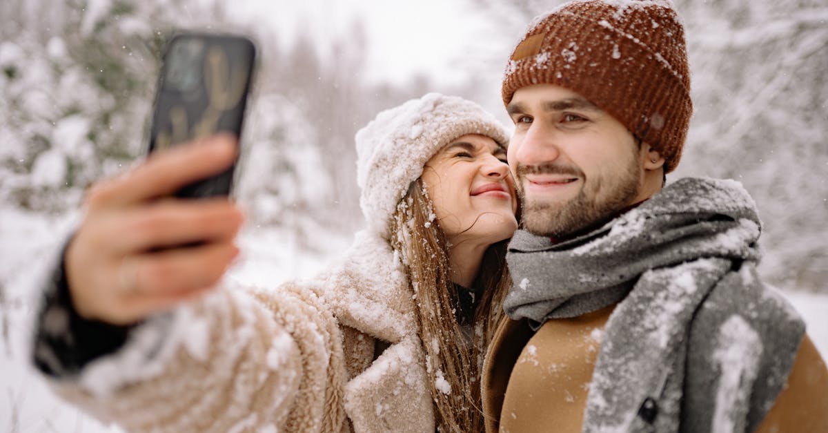 Is there a super close substitute for graham crackers? - A Snow Covered Couple Taking a Selfie