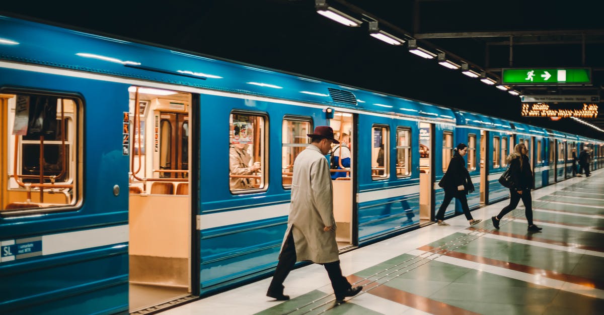 Is there a way to properly steel-cut oats yourself? - Metro station with passengers on platform