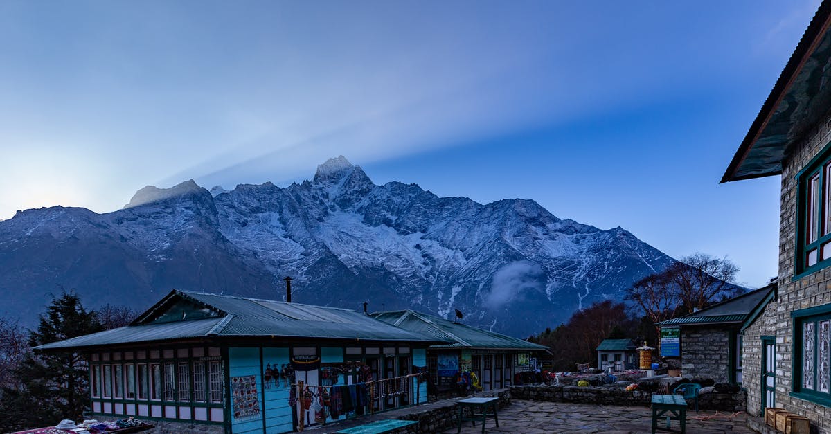 Le Creuset vs. Lodge Enamel - Sonnenaufgang im Himalaya