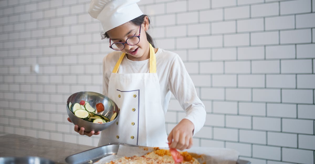 Making a sorbet by cooking or by pureeing the ingredients? - A Young Chef Making Pizza