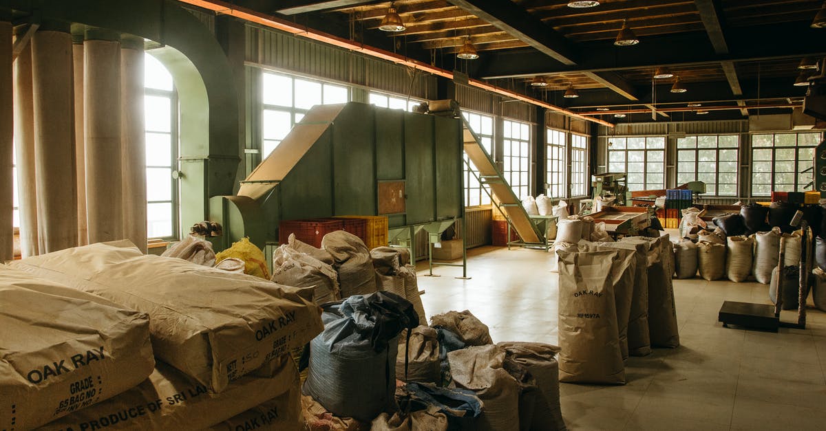 Making large quantities of tea with bags - Bags of Tea in a Production Plant