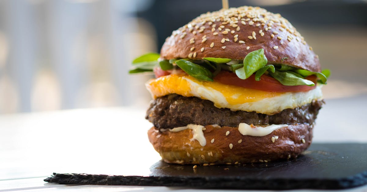 Preserving cheese sandwich - Hamburger With Egg and Vegetable