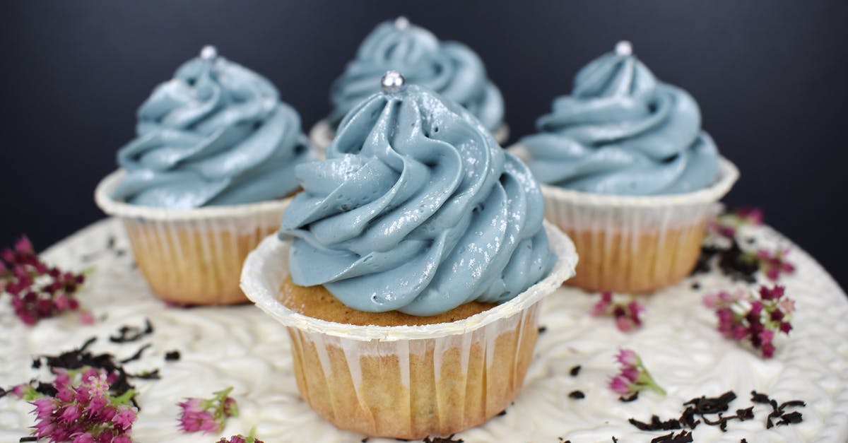 Replace icing sugar - Four Cupcakes Photography