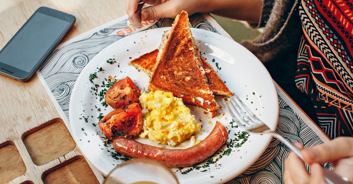 Sausage discolouration - is it safe to eat? - Toaster Bread, Scrambled Eggs, Grilled Tomato and Sausage