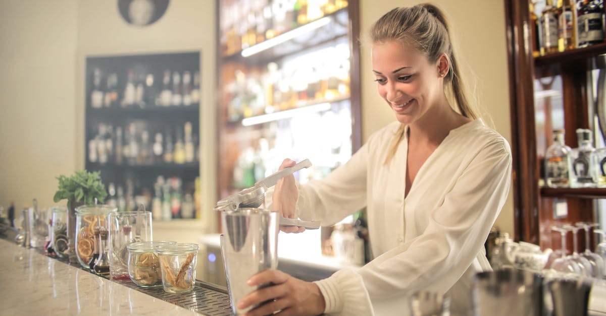 Should I be able to make a tarte tatin in a glass dish? - Smiling blonde in white blouse squeezing fresh juice into stainless shaker while preparing cocktail in bar Should I be able to make a tarte tatin in a glass dish? - Smiling blonde in white blouse squeezing fresh juice into stainless shaker while preparing cocktail in bar