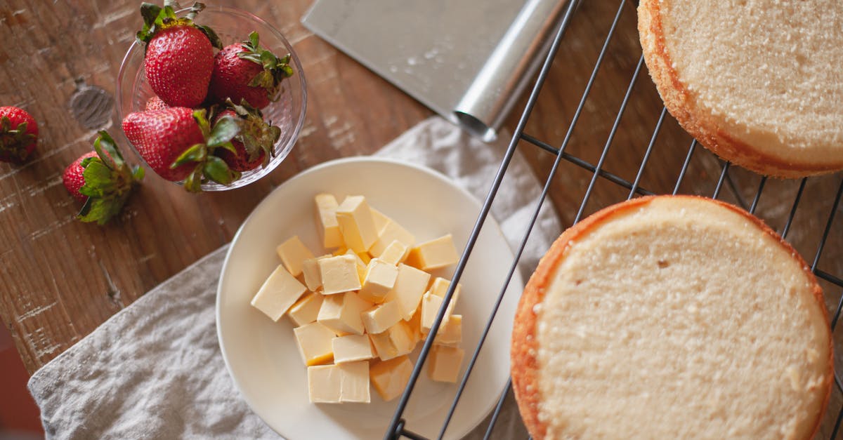 Sponge cake - Why mix milk and butter instead of folding? - Free stock photo of baker, bakery, baking