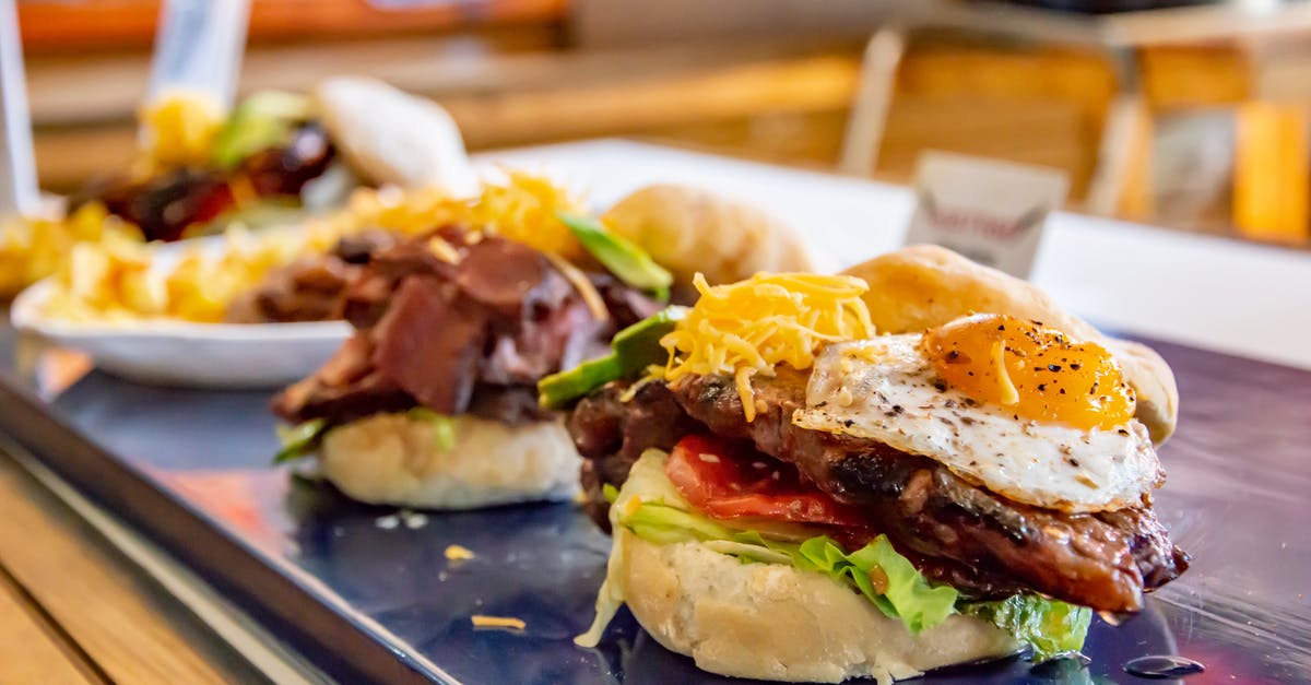 Substitution for egg to bind hamburger mince - Burger With Lettuce Egg and Cheese