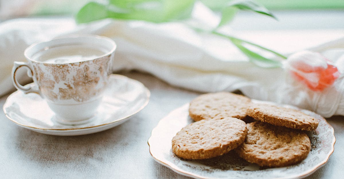 Sugar in tea better if put after boiling - Brown Cookies