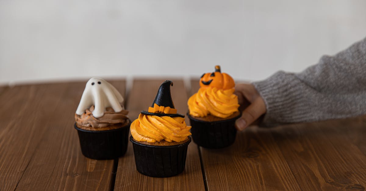 Too much heavy cream in my pumpkin pie? - Cupcakes on Brown Wooden Table