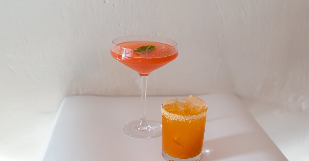 What alcoholic drinks are popular with out alcohol? [closed] - Photograph of Cocktails on a White Surface