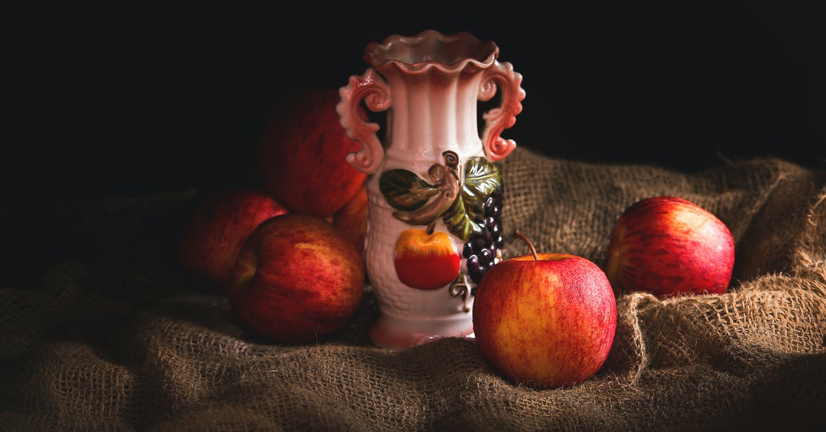What are the effects of thawing food at low temperatures? - White Vase Beside Apples